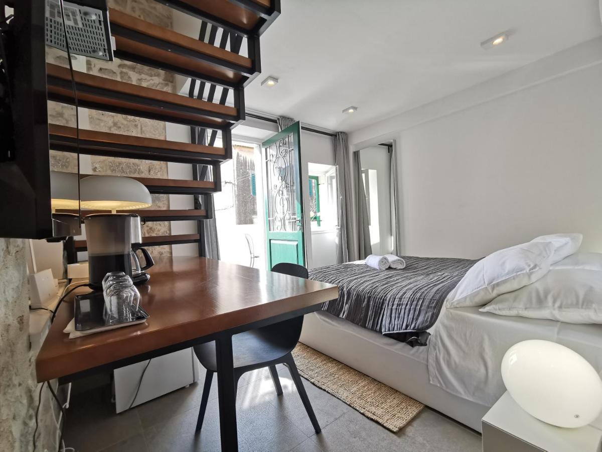 ספליט Fjaka Boutique Apartments מראה חיצוני תמונה