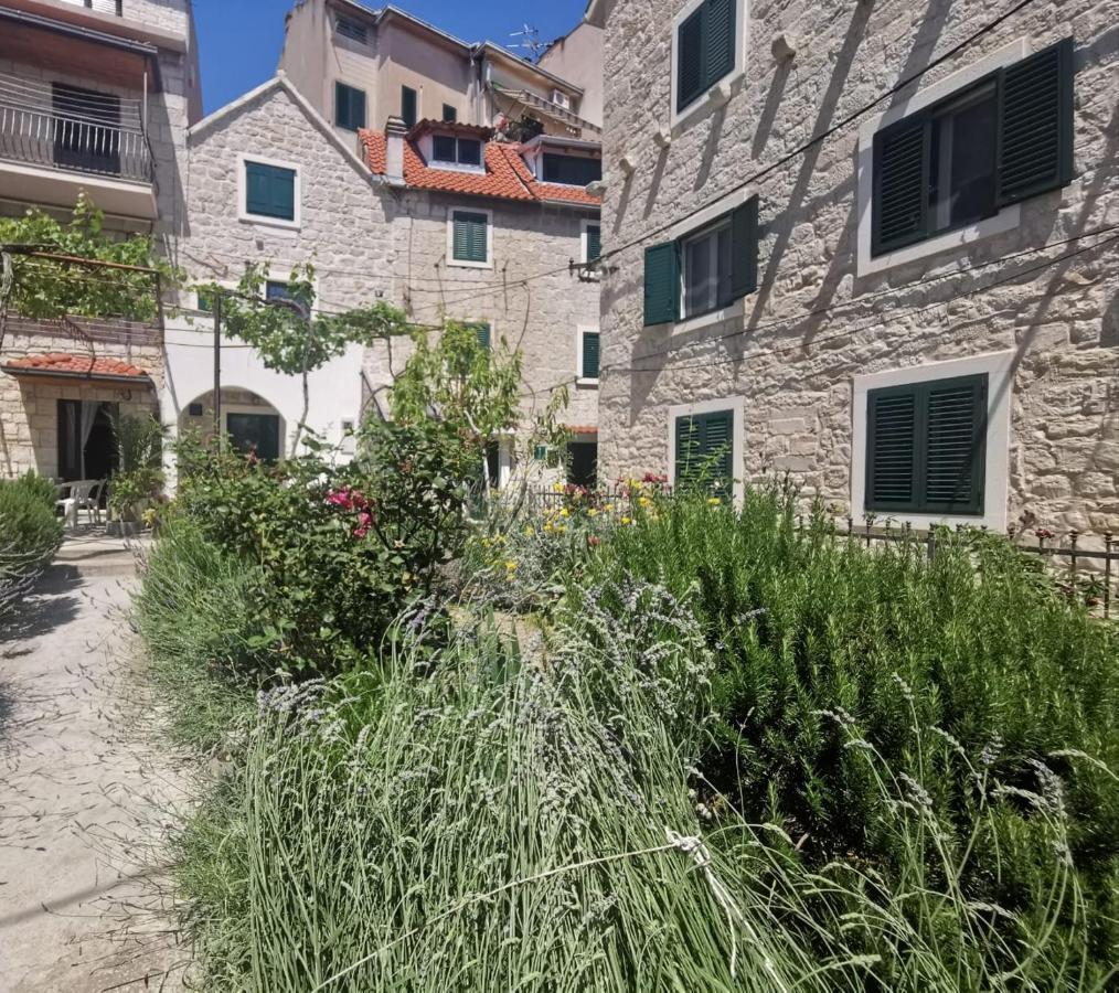 ספליט Fjaka Boutique Apartments מראה חיצוני תמונה